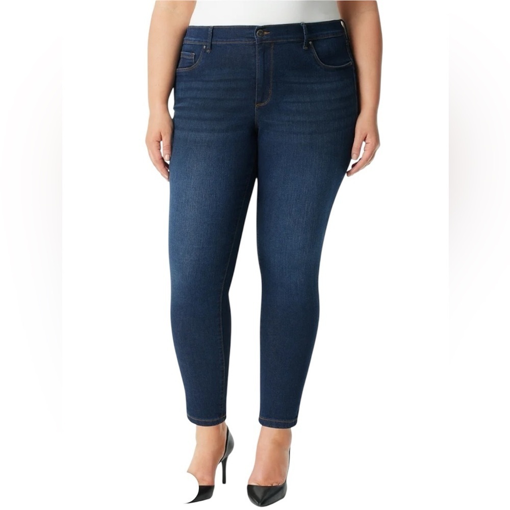 Jessica Simpson Mid-Rise Skinny Jeans Jeans, Dark Wash, Women’s 26W Short